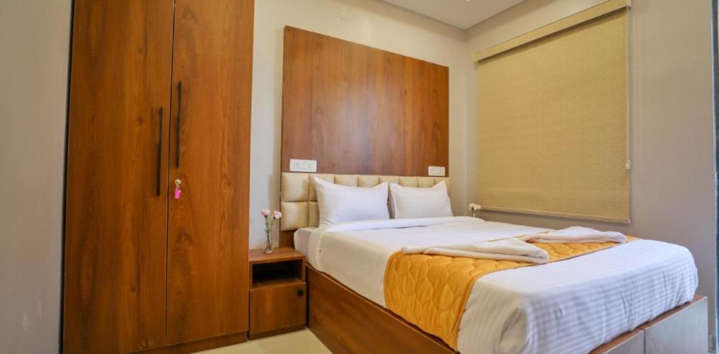 Hotel Ceasta, Beside Us Consulate Hyderabad, Gachibowli Gundipet Exterior photo